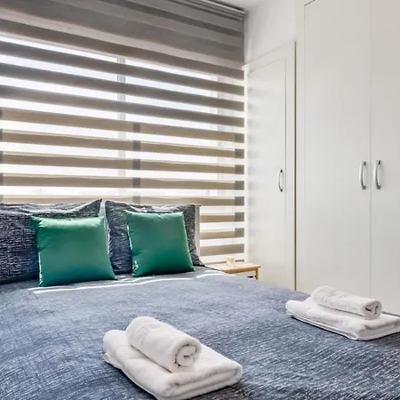 Guzman - Anais Calpe