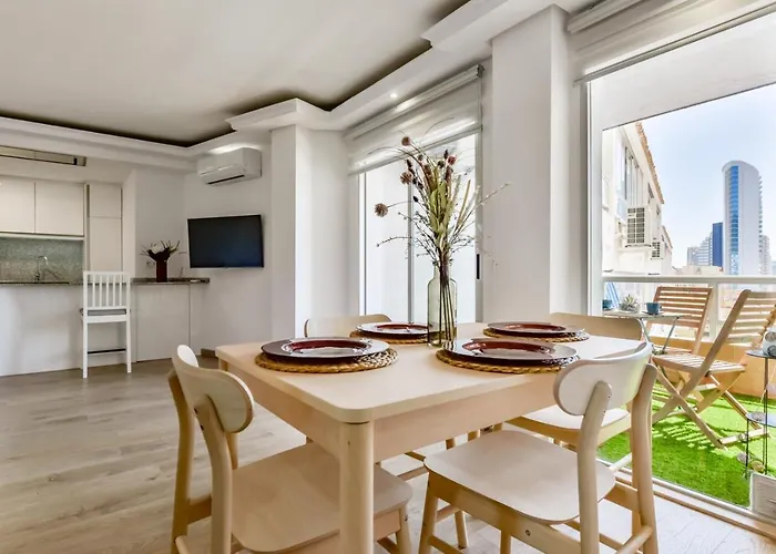 Guzman - Anais * Calp