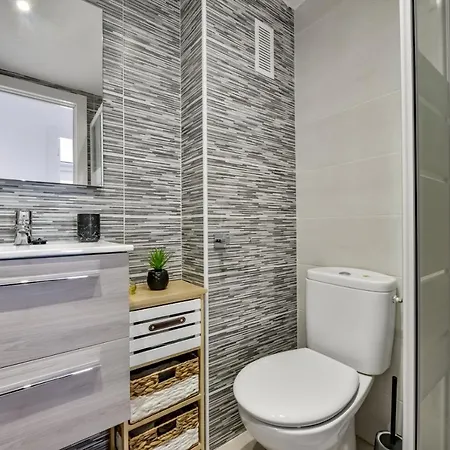 Guzman - Anais Apartman *