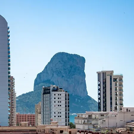 Guzman - Anais Calpe